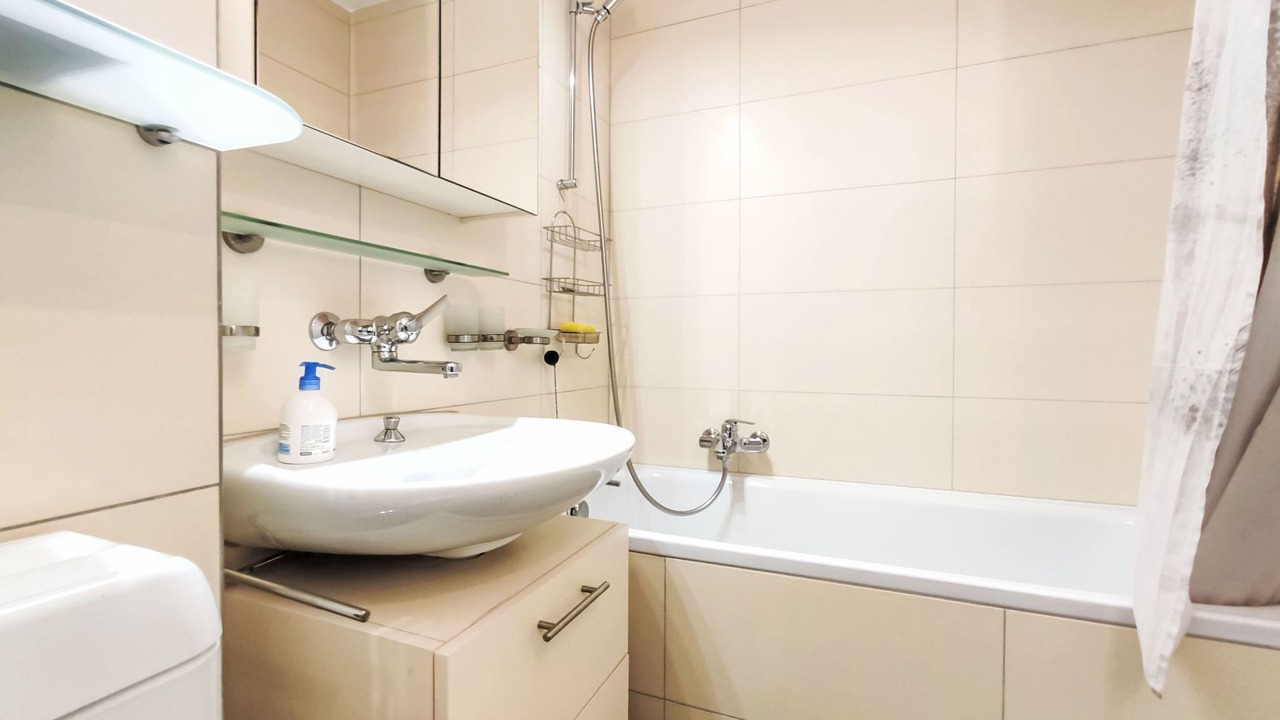 Photo of Bathroom in Davos-Dorf
