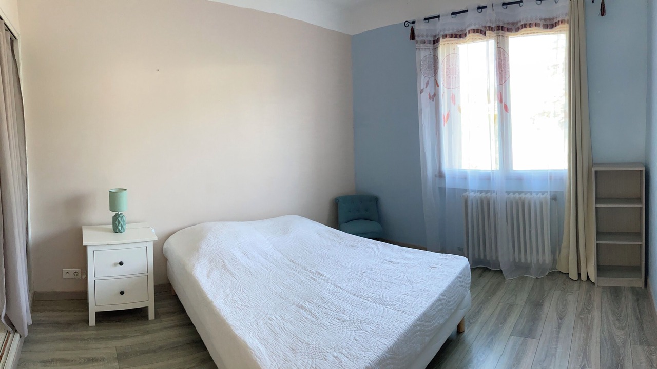 Photo of Bedroom in Bagnols-sur-Ceze