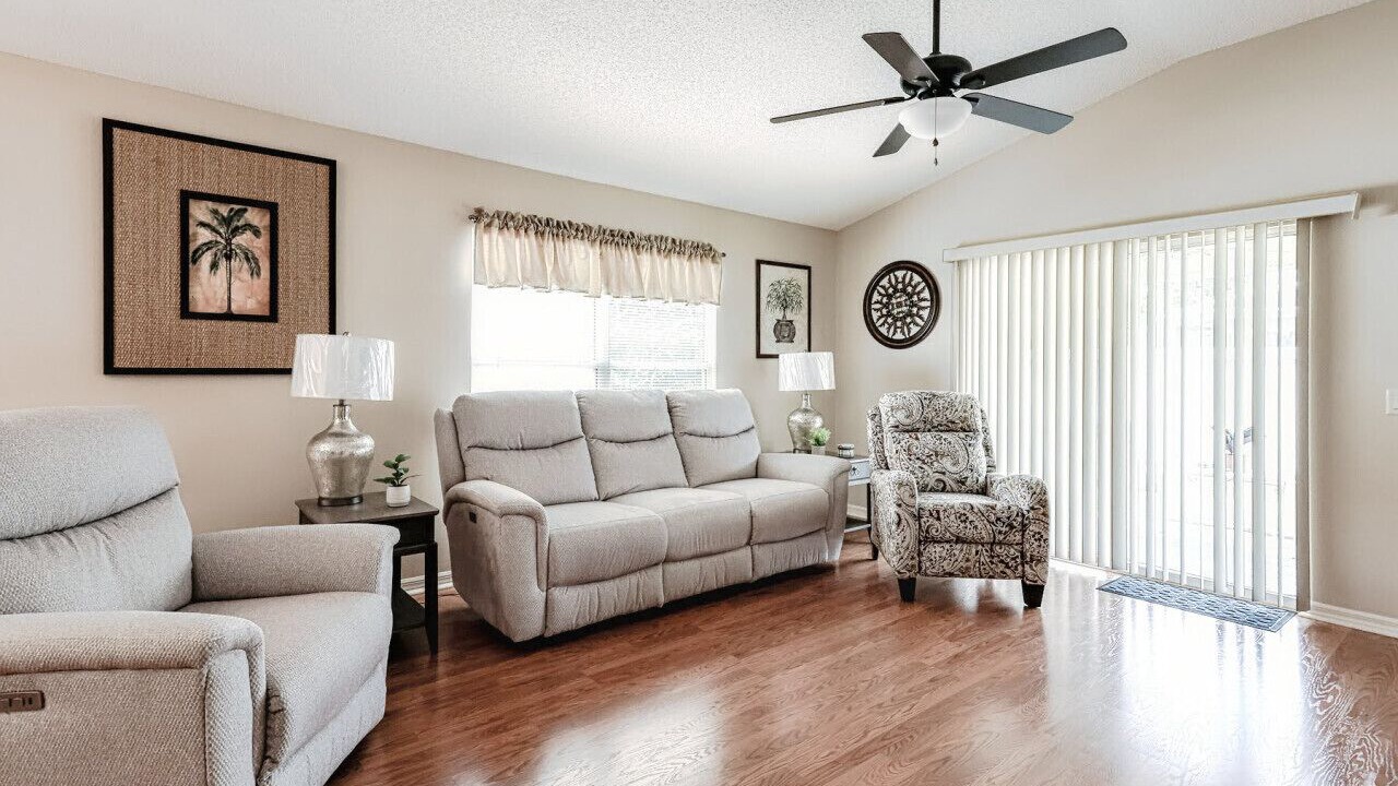 Photo of Livingroom in Virginia Trace