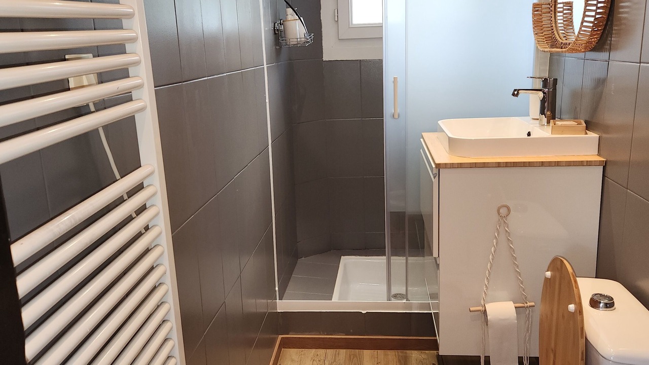 Photo of Bathroom in Noyon