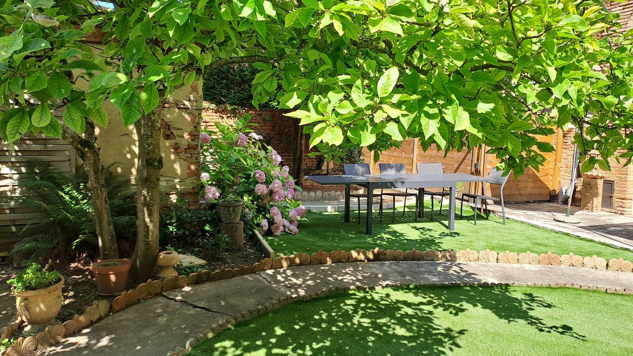 Photo of Outdoor in Beaumont-de-Lomagne