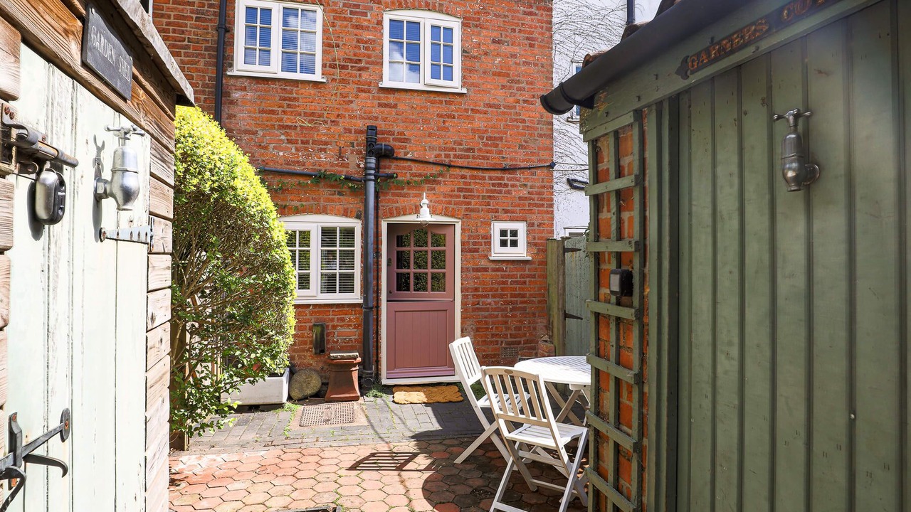 Photo of Others in Quorn