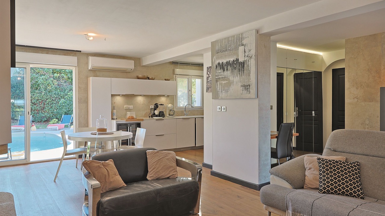 Photo of Livingroom in Furiani