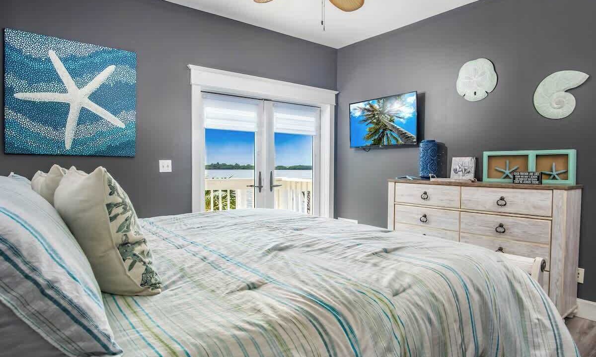 Photo of Bedroom in Bay Point