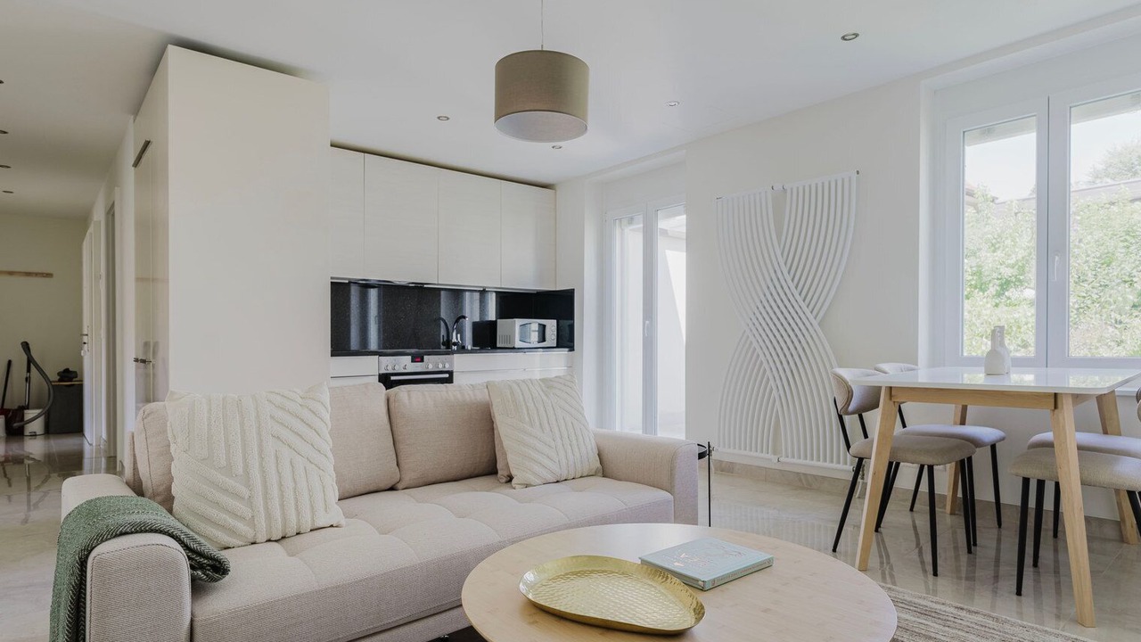 Photo of Livingroom in District 2