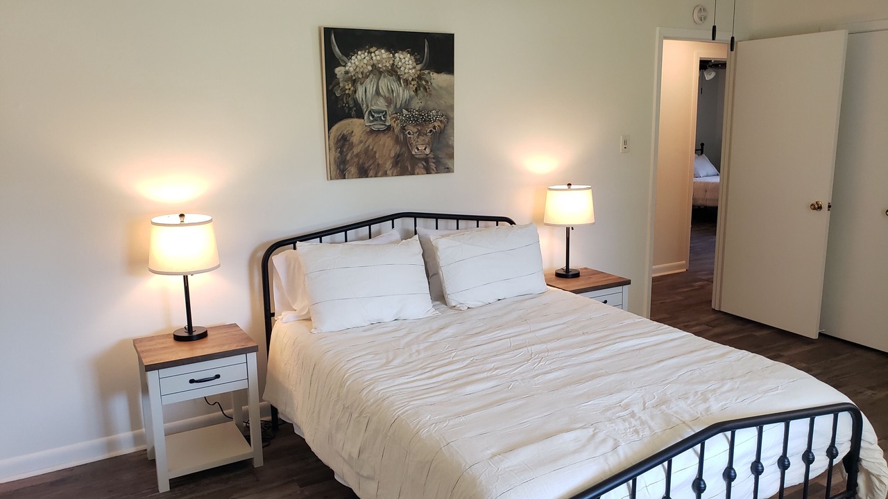 Photo of Bedroom in Pope