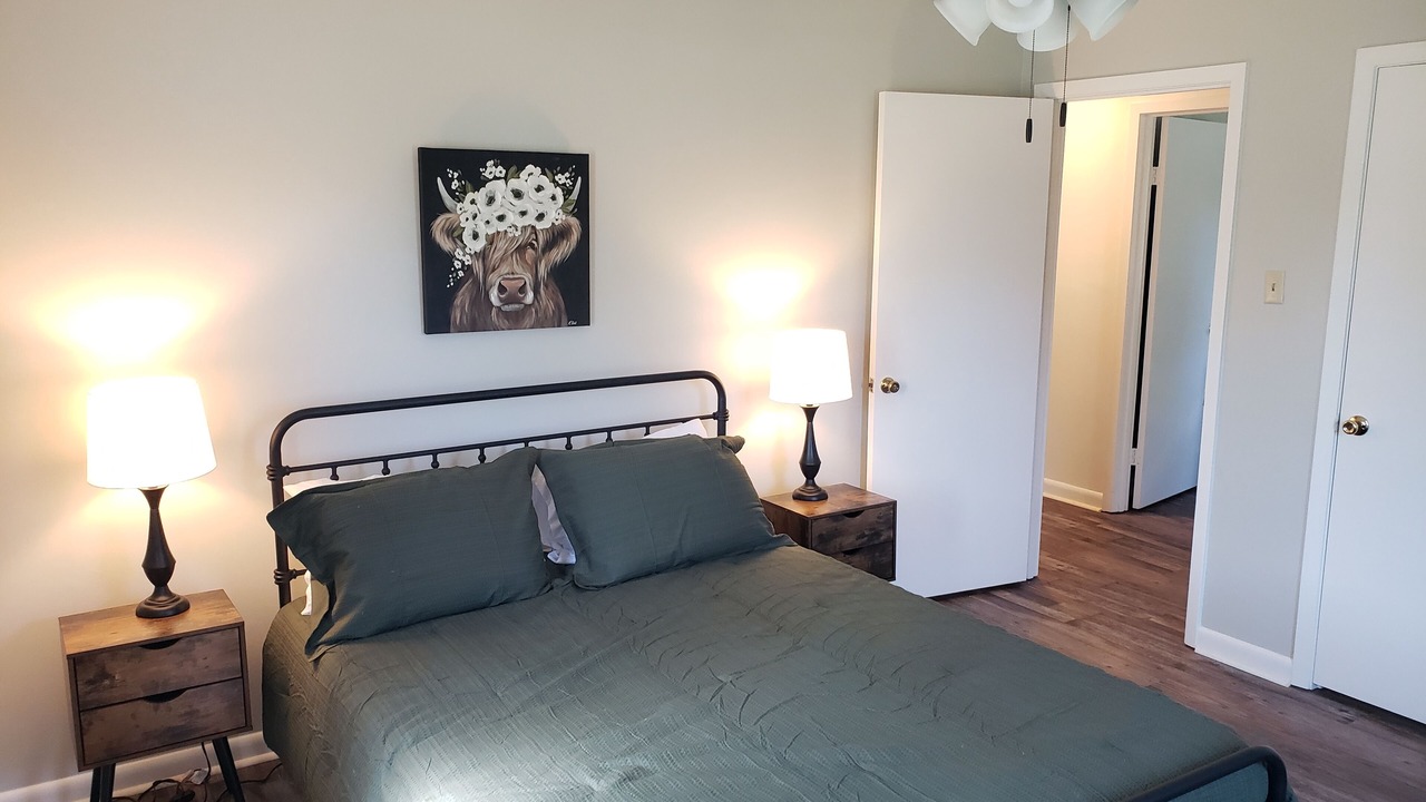 Photo of Bedroom in Pope