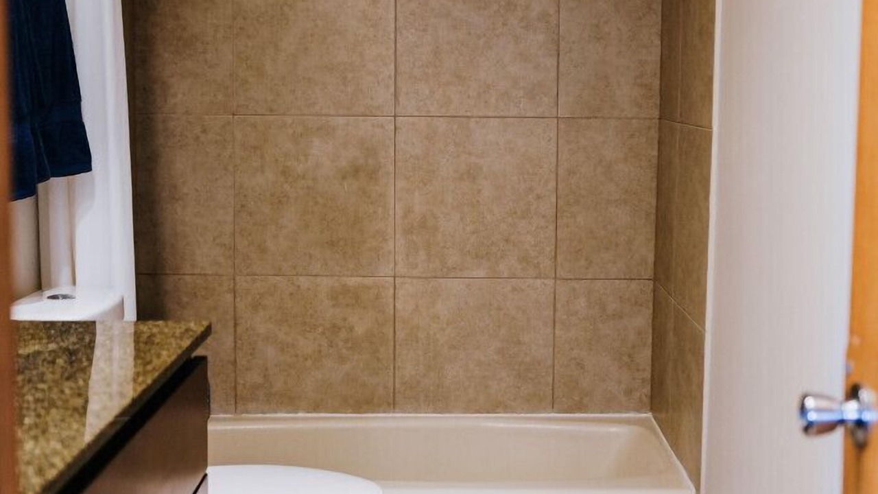 Photo of Bathroom in Dunning