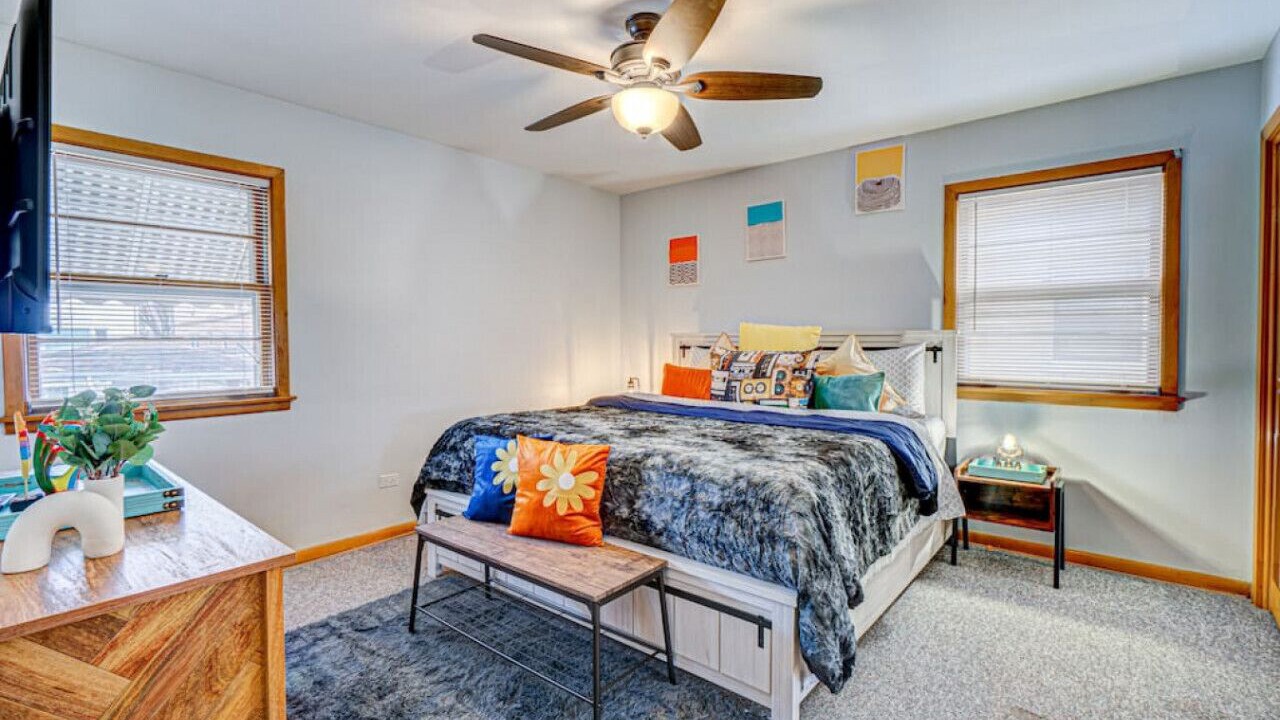 Photo of Bedroom in Elmwood Park