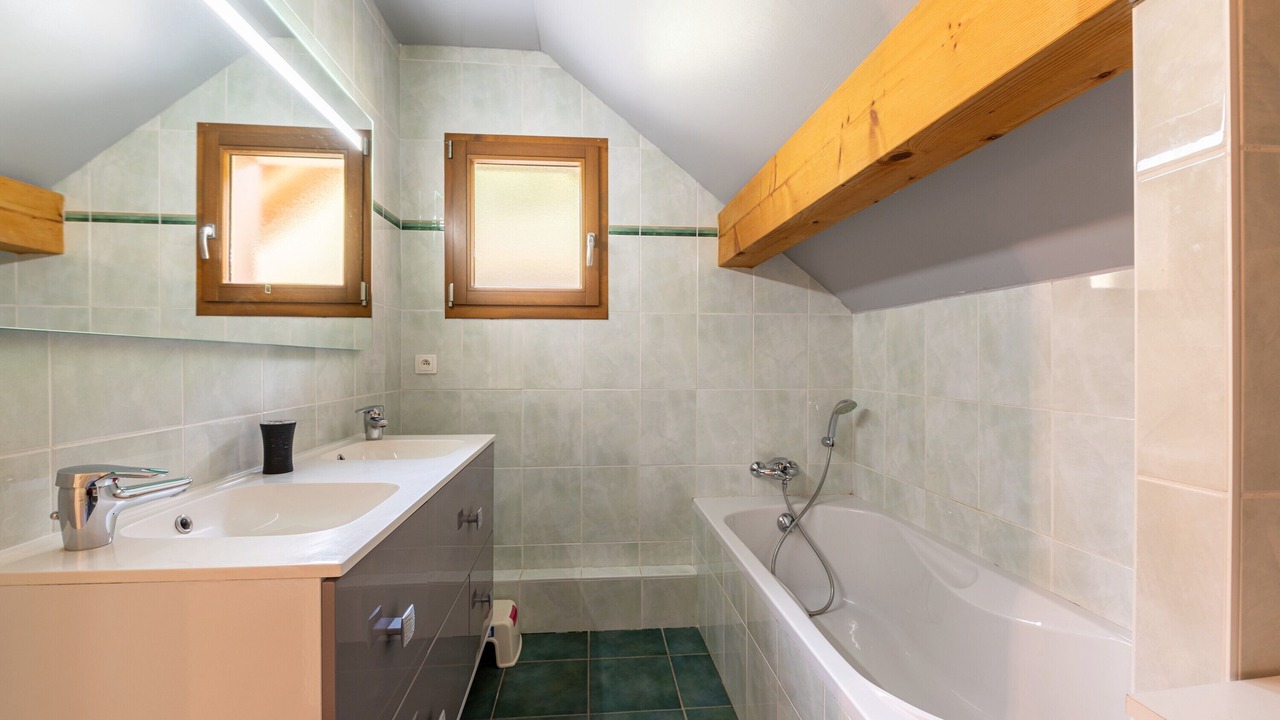 Photo of Bathroom in Aillon-le-Jerune