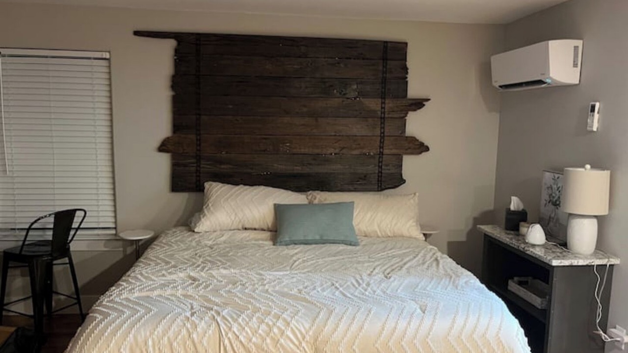 Photo of Bedroom in Bryan