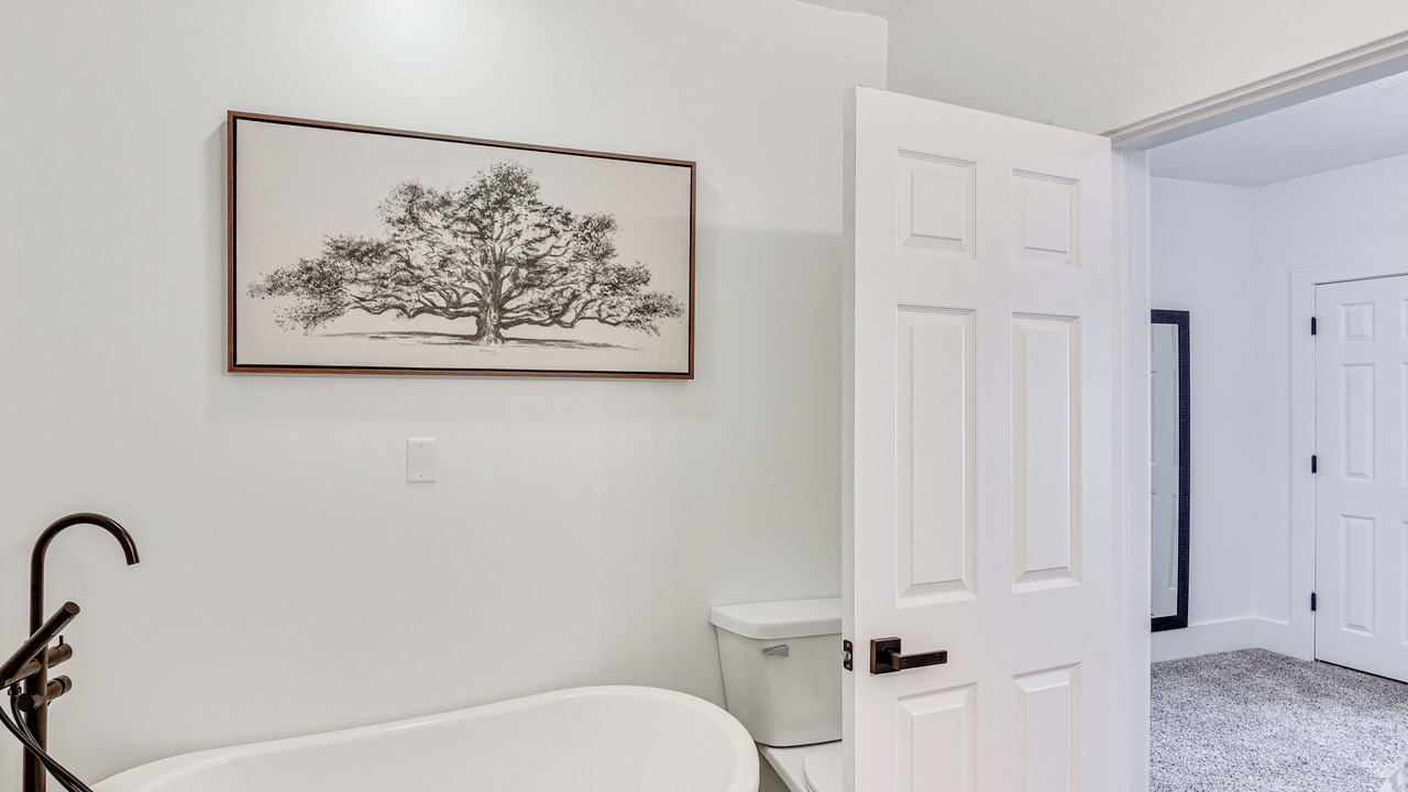 Photo of Bathroom in Near Northwest