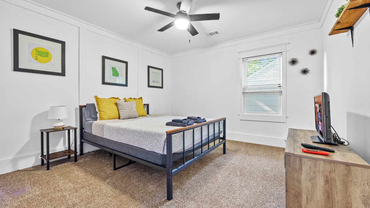 Photo of Bedroom in East Point