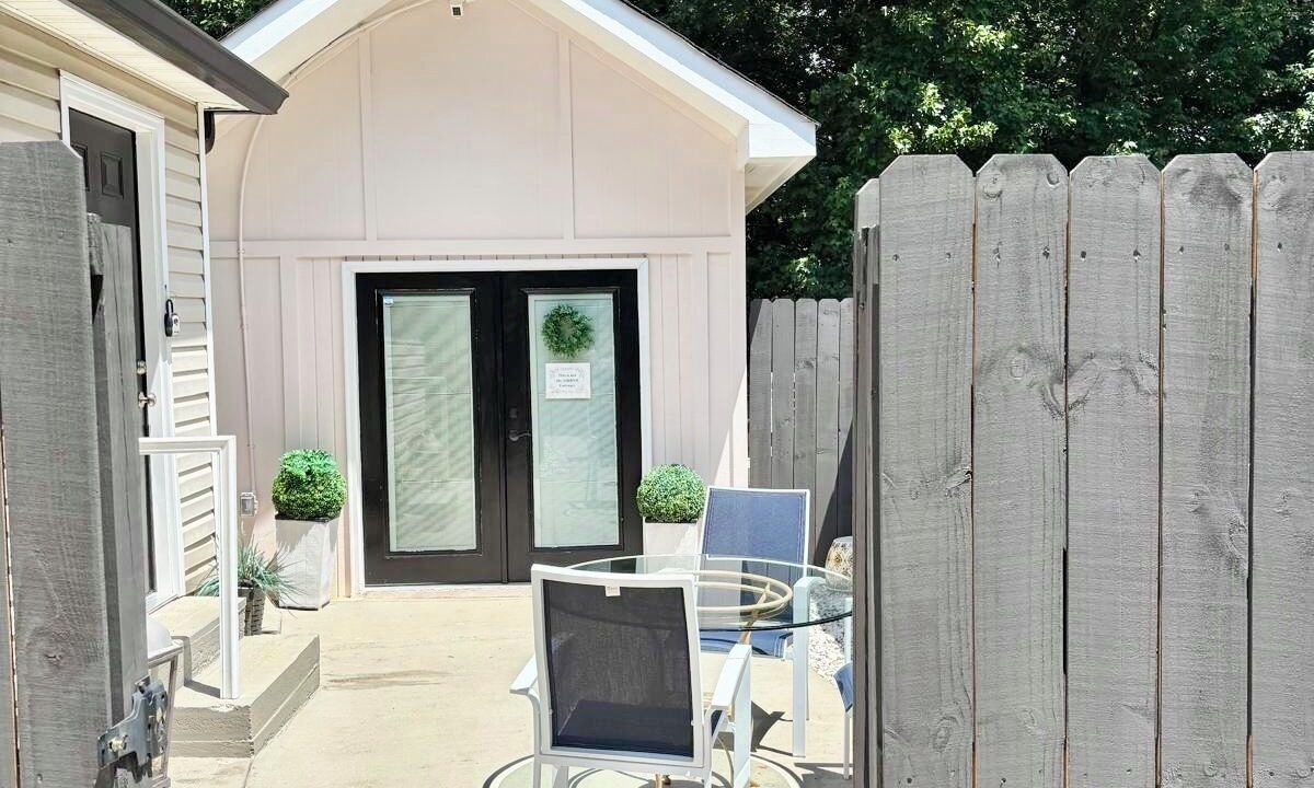 Photo of Outdoor in Auburn