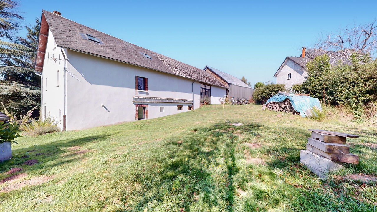 Photo of Others in Bourg-Lastic