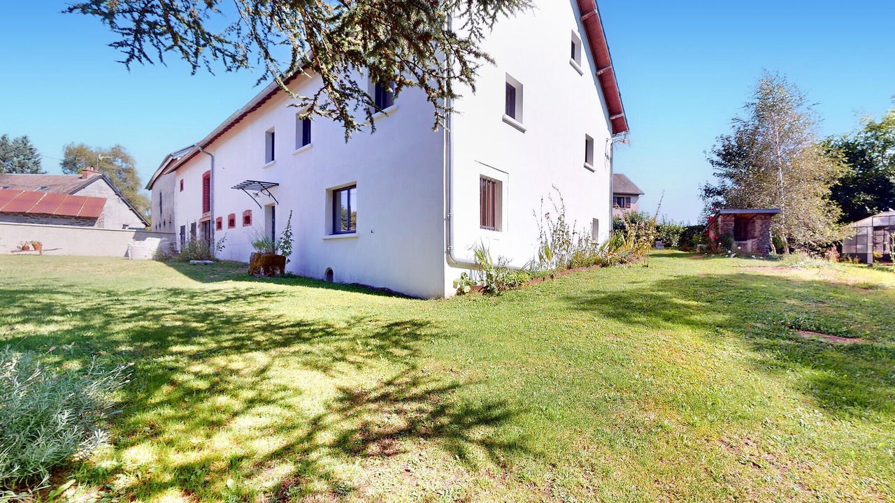 Photo of Others in Bourg-Lastic