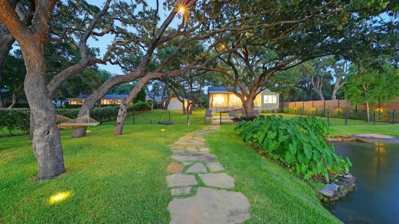 Photo of Outdoor in Kingsland