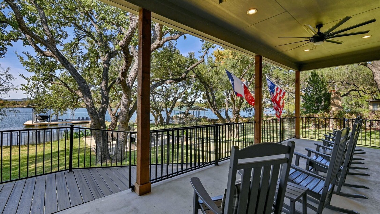 Photo of Outdoor in Kingsland