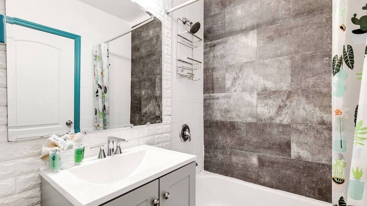 Photo of Bathroom in Downtown Hollywood