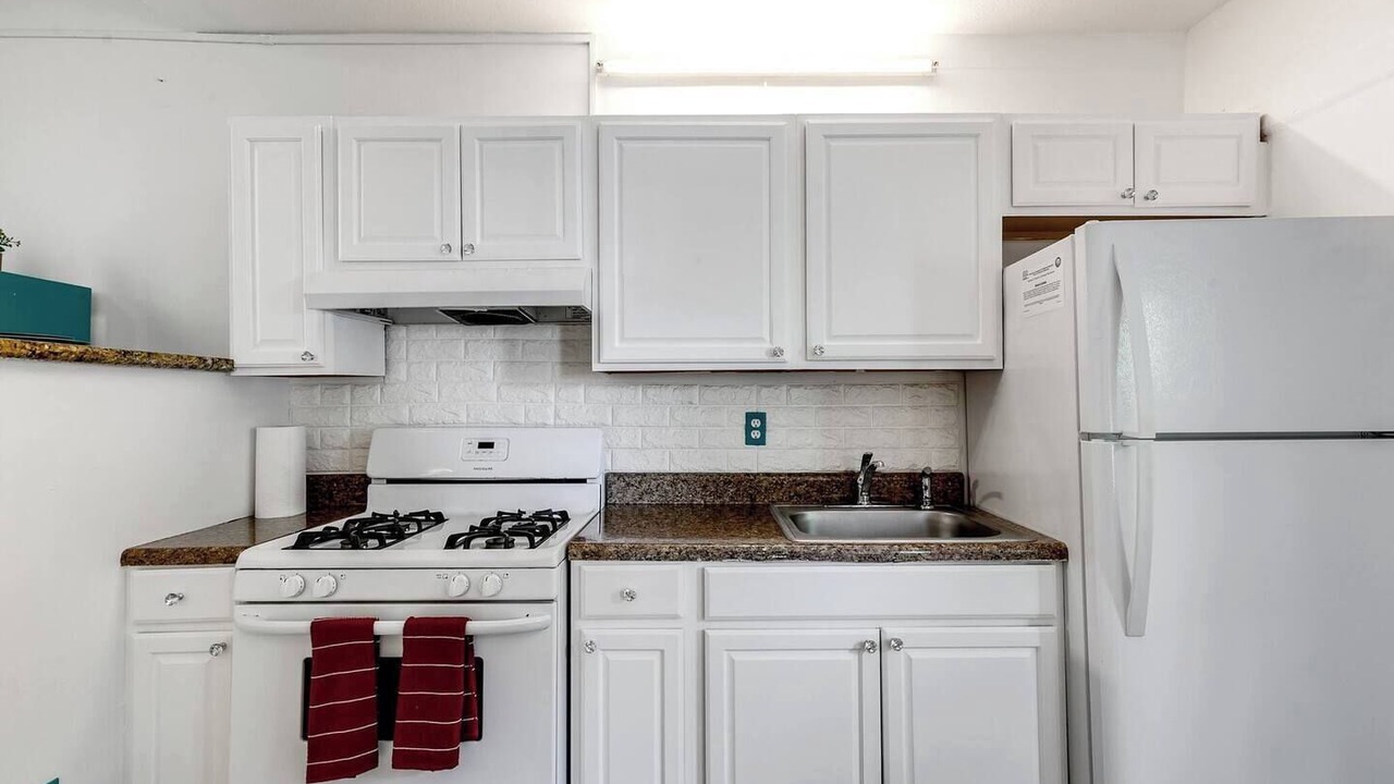 Photo of Kitchen in Downtown Hollywood