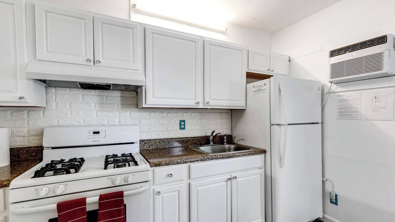 Photo of Kitchen in Downtown Hollywood