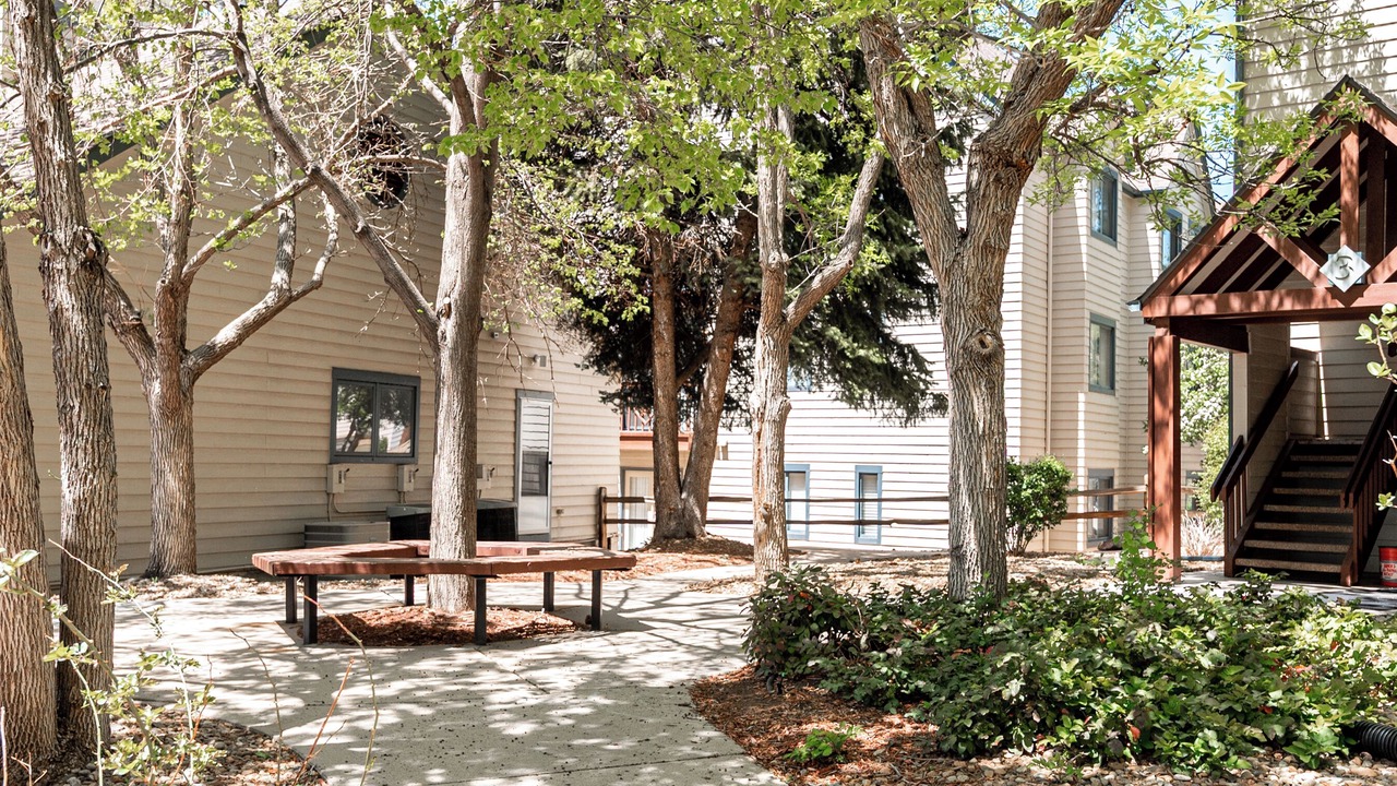 Photo of Outdoor in Englewood