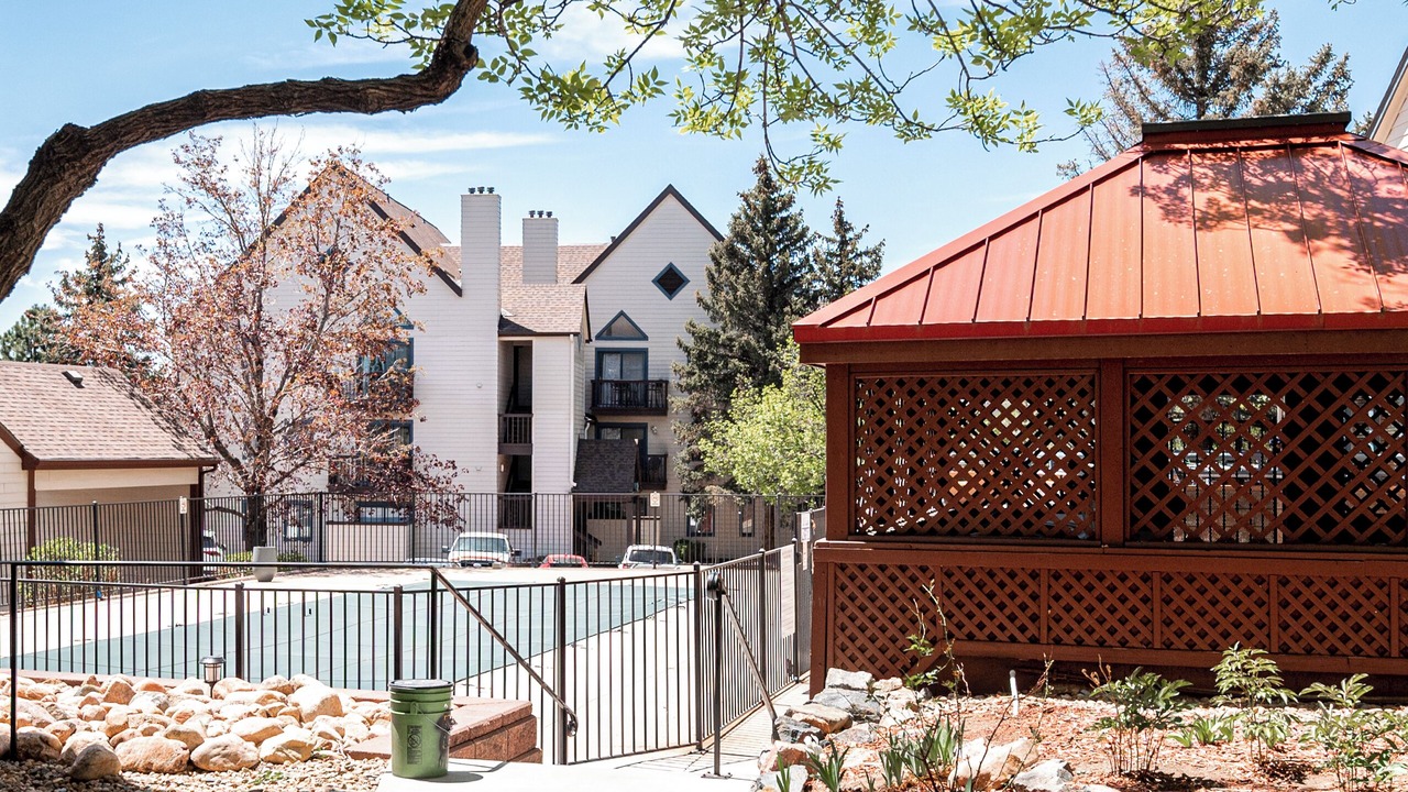 Photo of Outdoor in Englewood