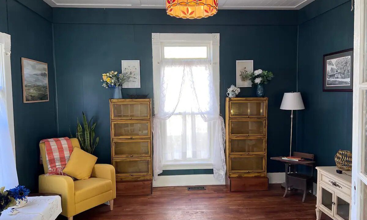 Photo of Livingroom in Willow Springs