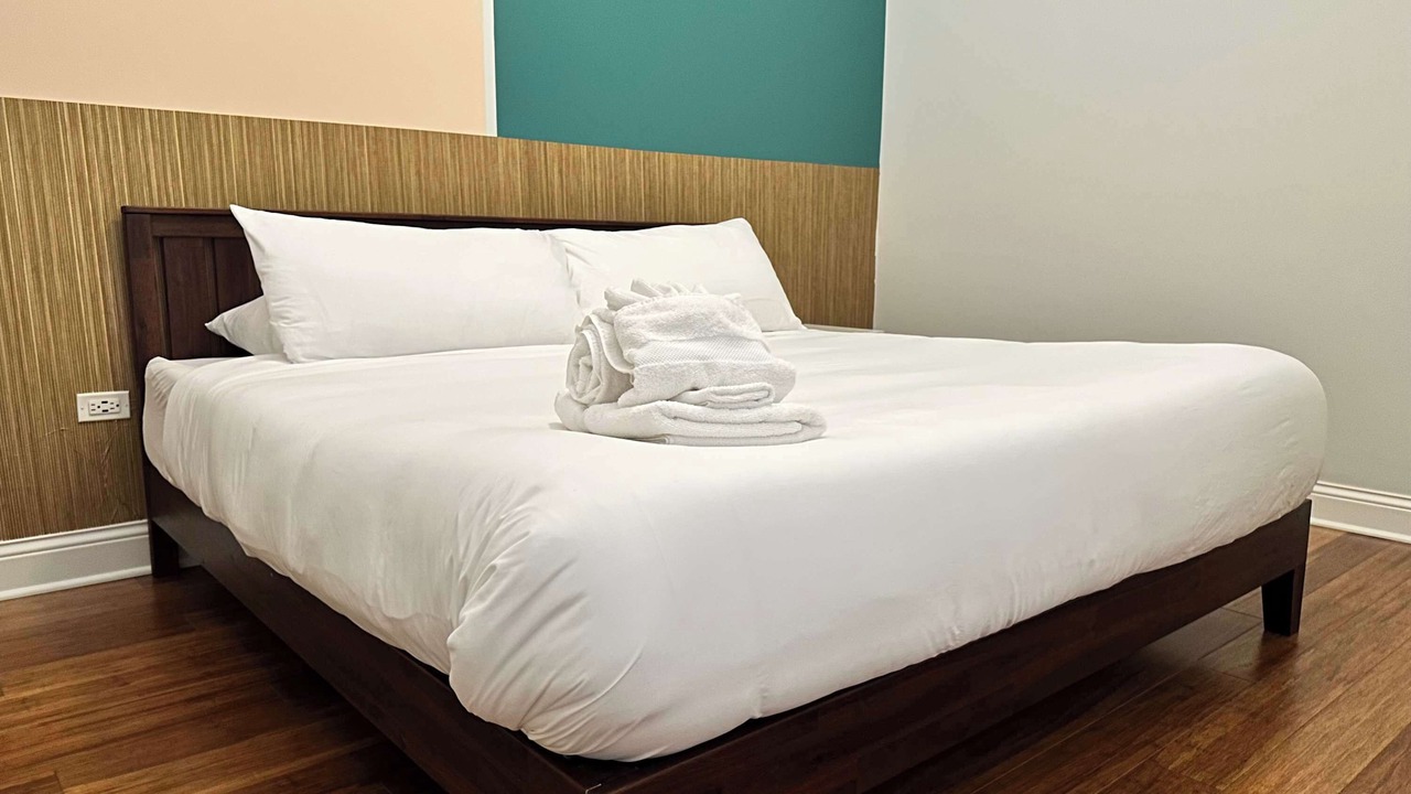 Photo of Bedroom in Near West Side