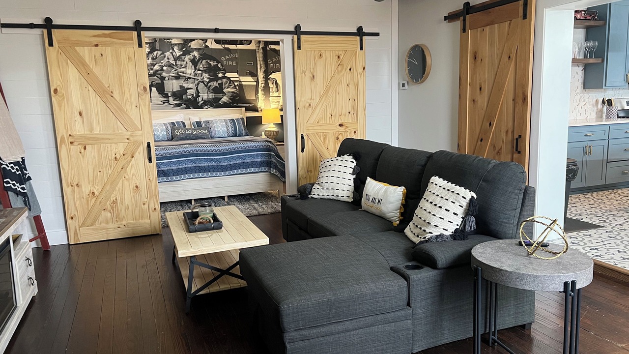 Photo of Livingroom in Gainesville