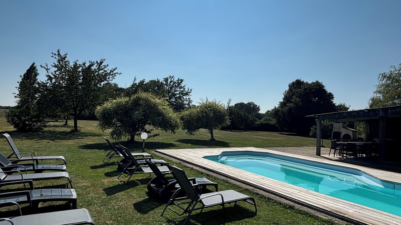 Photo of Outdoor in Pontigne
