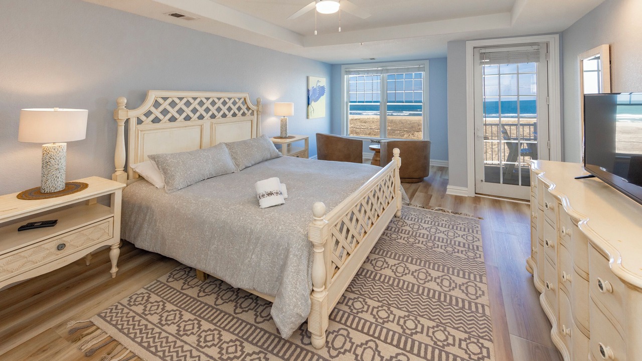 Photo of Bedroom in Sandbridge