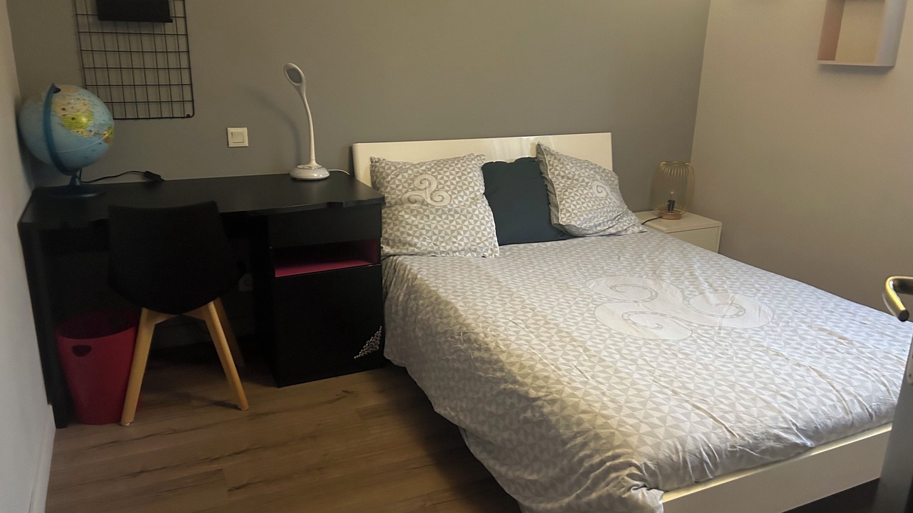 Photo of Bedroom in Pleumeur-Gautier