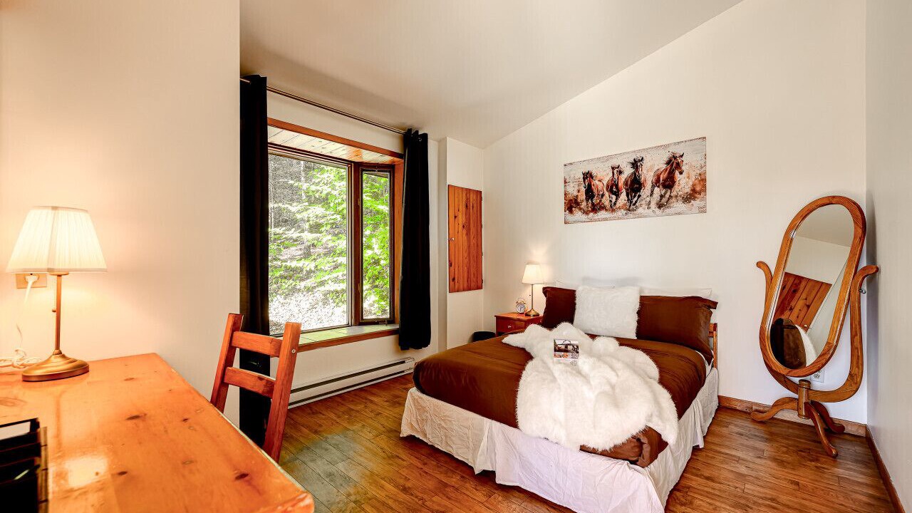 Photo of Bedroom in Sainte-Lucie-des-Laurentides