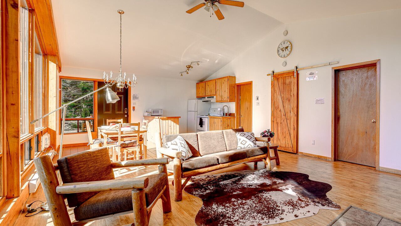 Photo of Livingroom in Sainte-Lucie-des-Laurentides