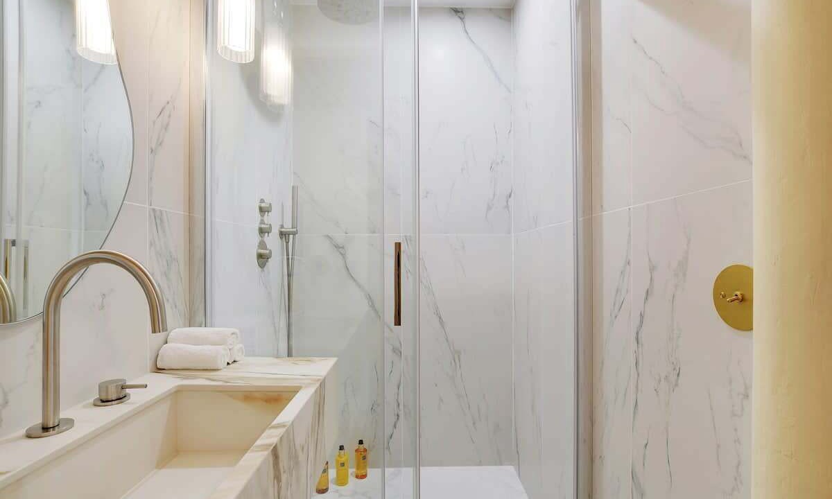 Photo of Bathroom in Palais-Royal