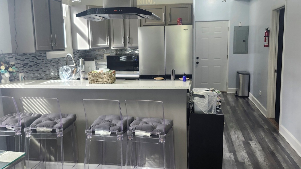 Photo of Kitchen in Greater Grand Crossing