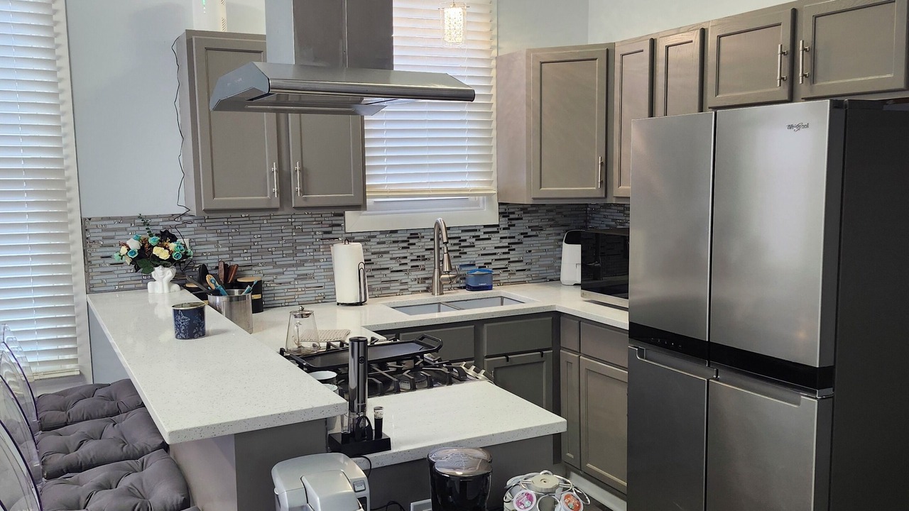 Photo of Kitchen in Greater Grand Crossing