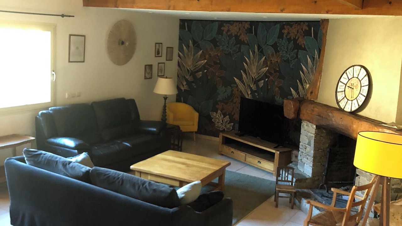 Photo of Livingroom in Surba