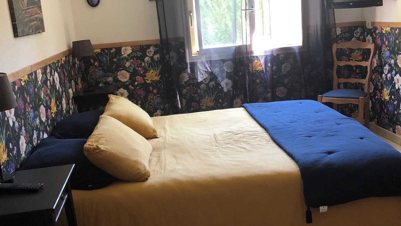 Photo of Bedroom in Surba