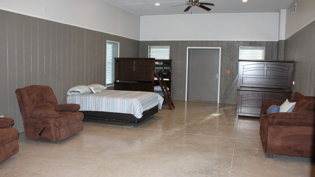 Photo of Bedroom in Port Mansfield