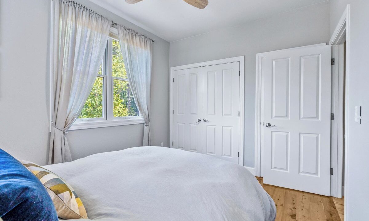 Photo of Bedroom in Calistoga