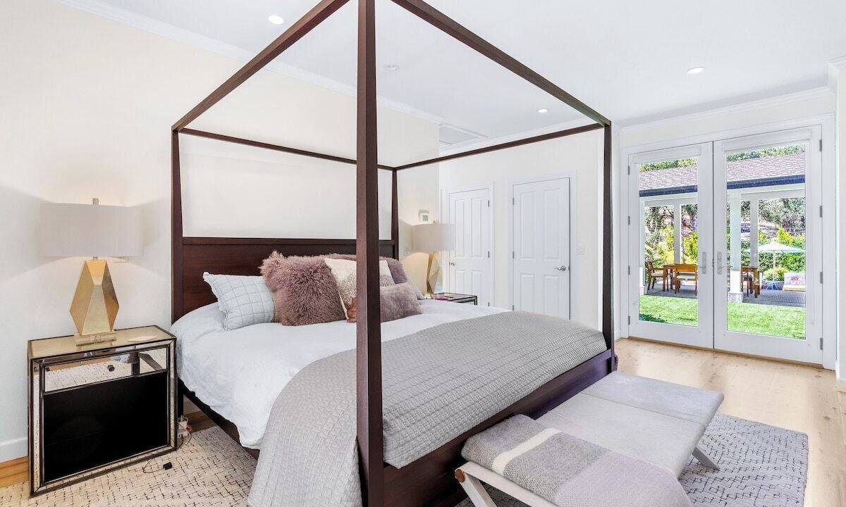 Photo of Bedroom in Calistoga