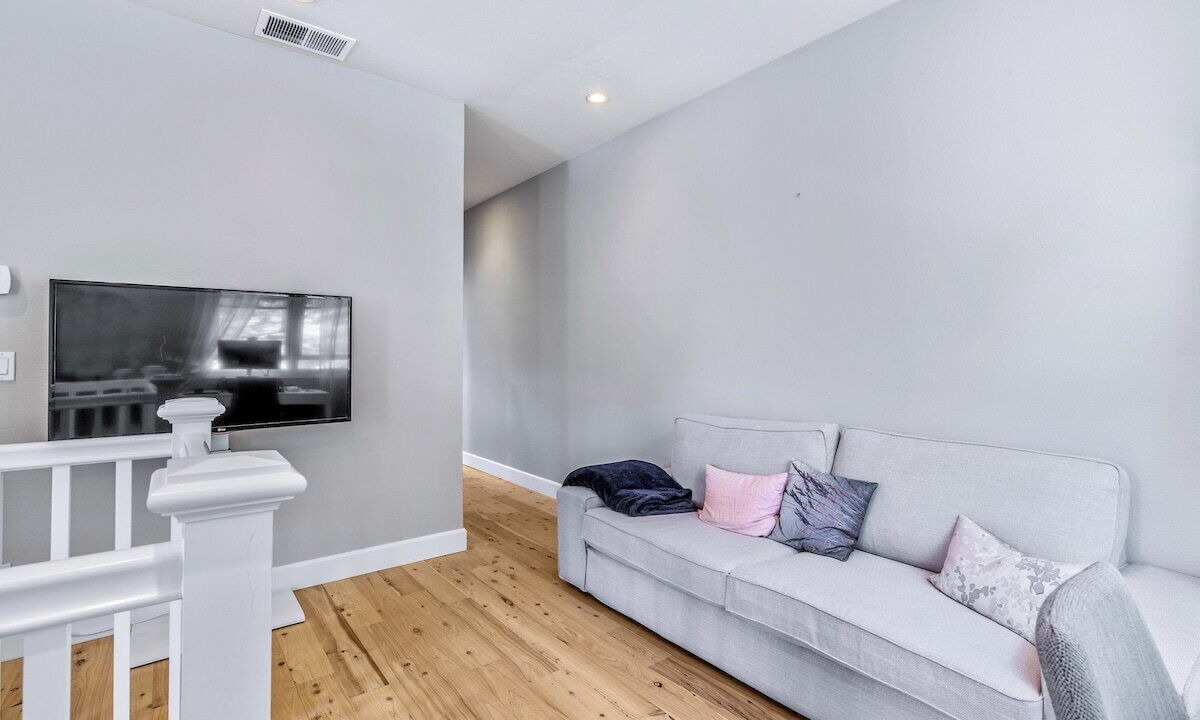 Photo of Livingroom in Calistoga