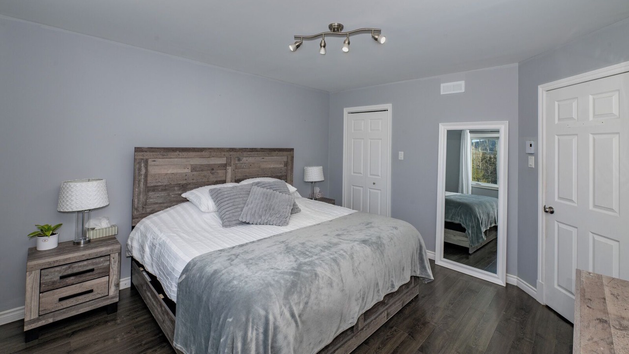 Photo of Bedroom in Baie-St-Paul