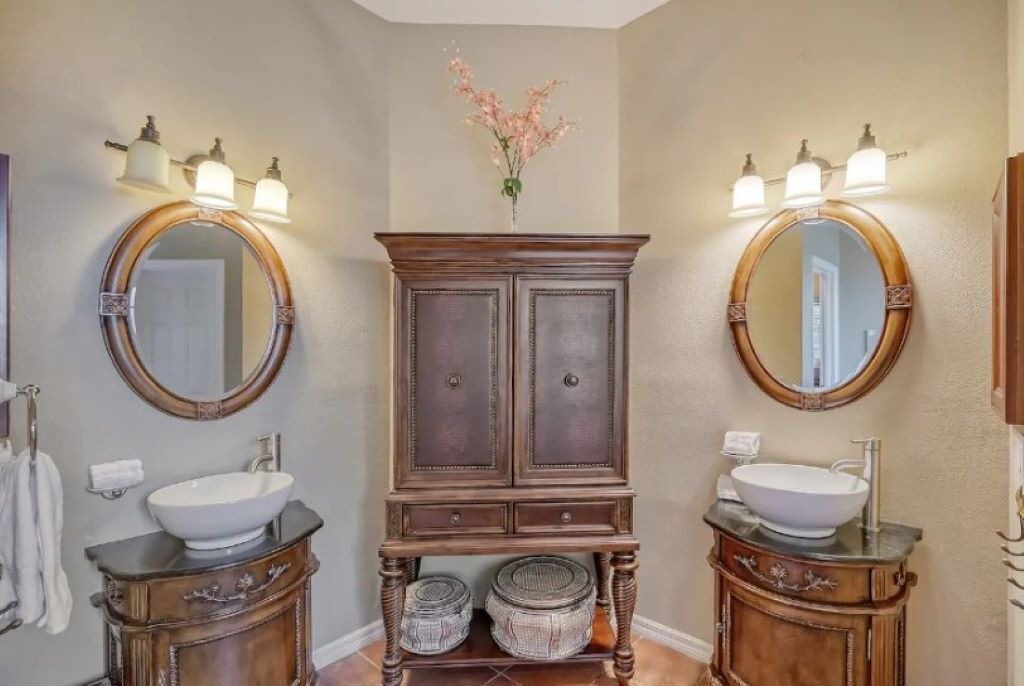Photo of Bathroom in Venice