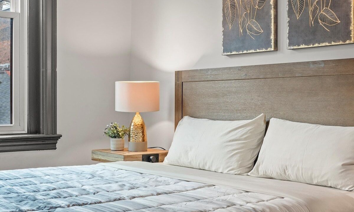 Photo of Bedroom in South Side Flats