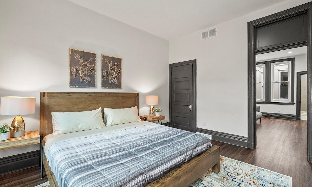 Photo of Bedroom in South Side Flats