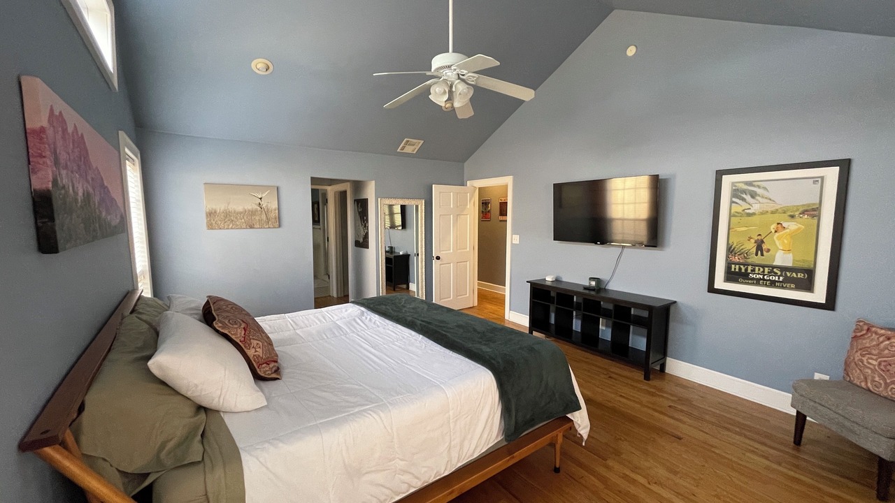 Photo of Bedroom in Tulsa