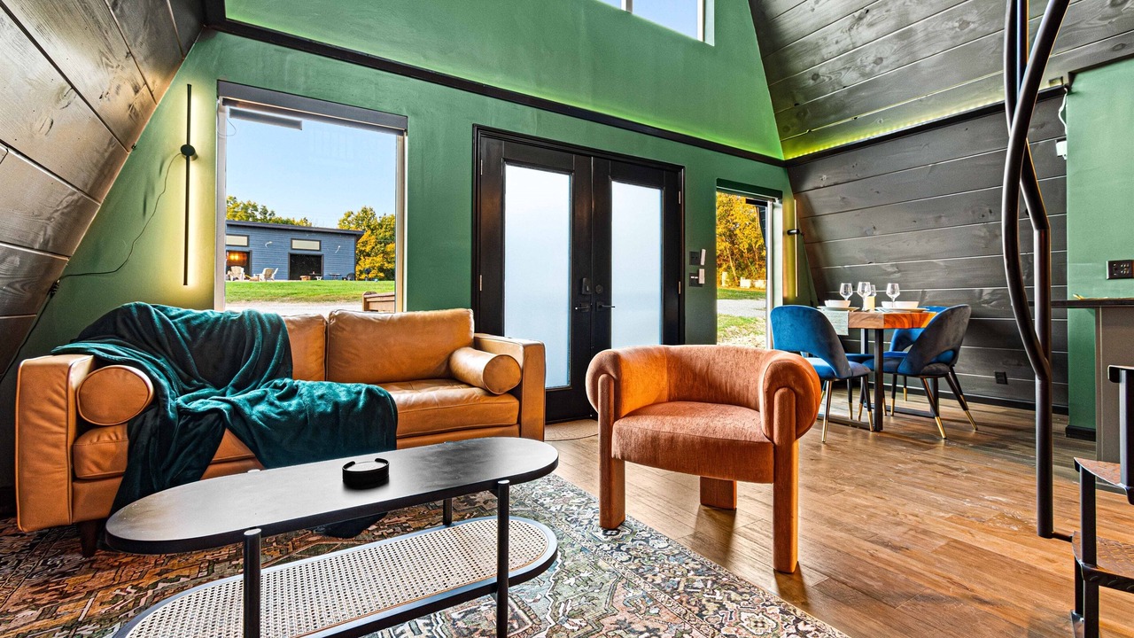 Photo of Livingroom in Omaha
